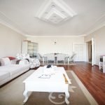 Large apartment in Beylikduzu: comfortable accommodation 10 minutes from the metrobus