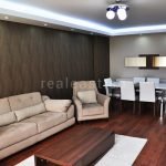 Istanbul: Elegant apartment with sea view in Beylikduzu