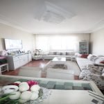 Large apartment in Beylikduzu: comfortable accommodation 10 minutes from the metrobus