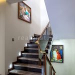 Picturesque Villa by the Sea: Luxury and Privacy