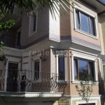 Exclusive townhouse in Buyukchekmedzh: privacy by the sea