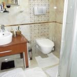 Exclusive townhouse in Buyukchekmedzh: privacy by the sea
