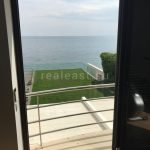 Exclusive villa in Istanbul: direct access to the Marmara Sea