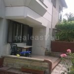 Live by the sea: Villa in Beylikduzu