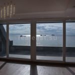 Picturesque Villa by the Sea: Luxury and Privacy