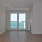 Spacious apartment with panoramic sea views in a prestigious residential complex in Istanbul