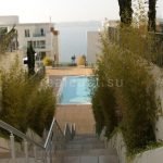 Spacious apartment with panoramic sea views in a prestigious residential complex in Istanbul