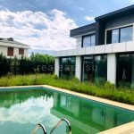 Karadeniz yakınlarındaki villa: yeşillikler ve plajlar arasında Şila’da inzivaya çekilmek