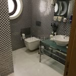 Exclusive villa in Istanbul: direct access to the Marmara Sea