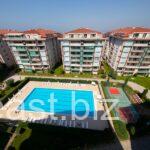 A project with a view of the lake and the sea in the Beylikduzu area
