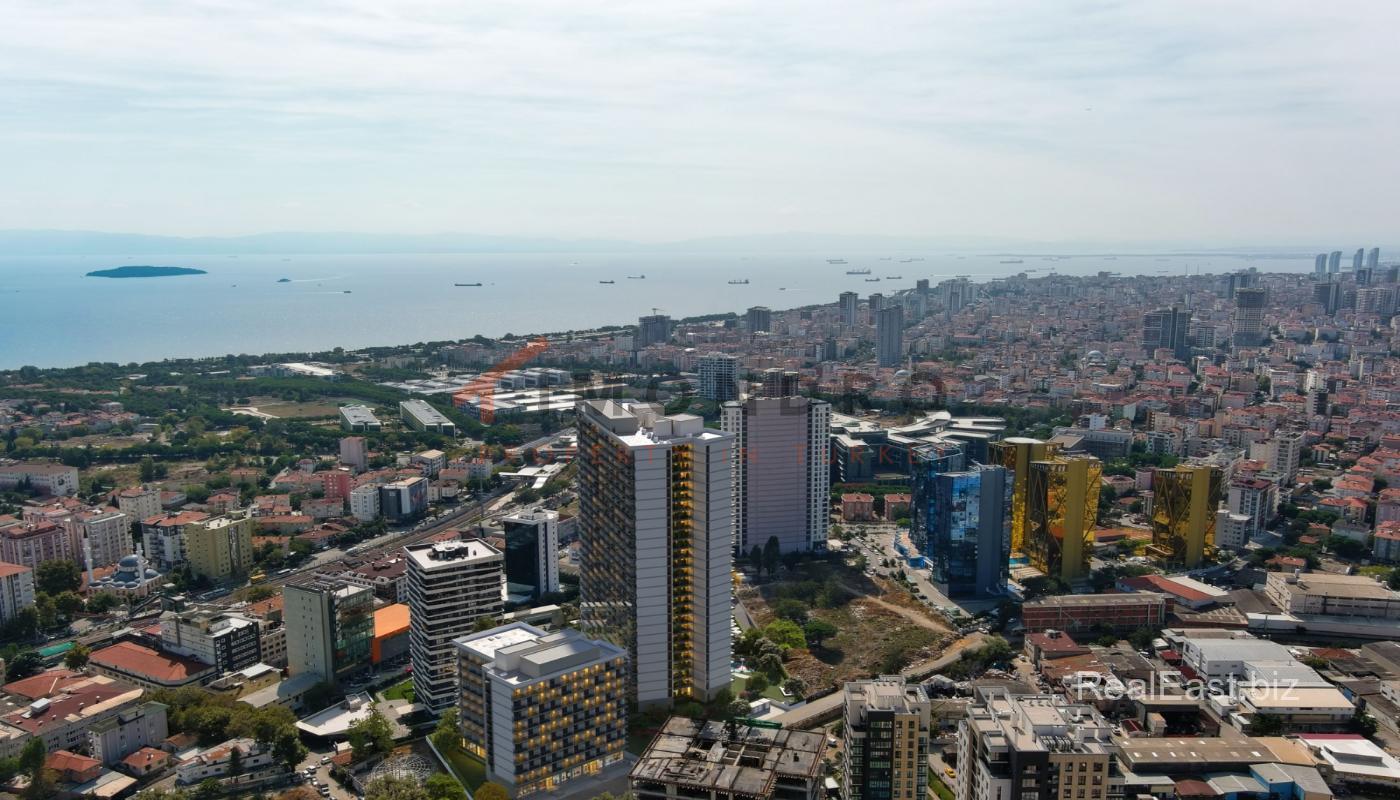 Charming Apartment with Sea View in Maltepe, Istanbul