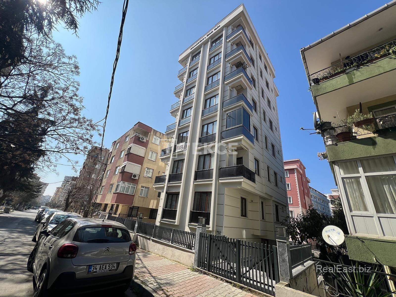 Spacious Turnkey Apartment for Sale in Maltepe, Istanbul