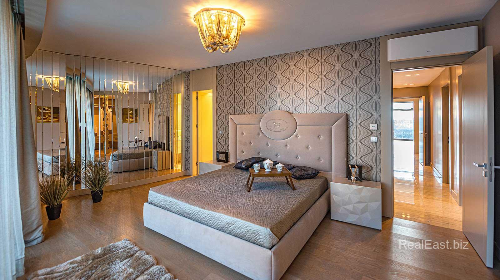 Luxury 4+1 Apartment with Stunning Views in Üsküdar, Istanbul