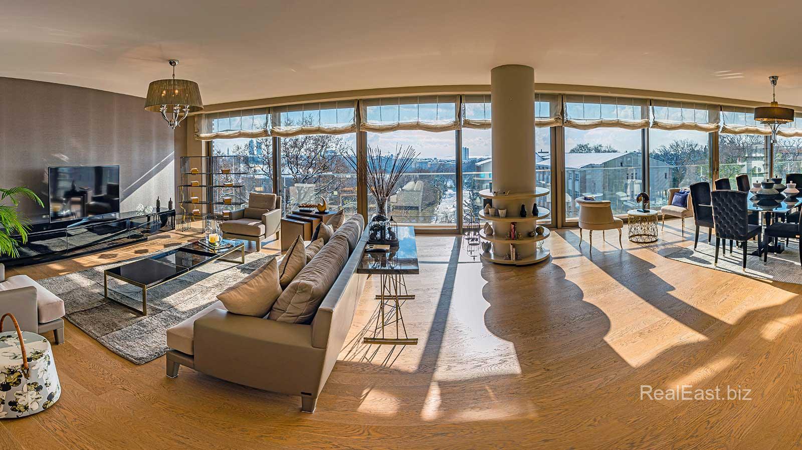 Spacious 3-Bedroom Apartment in Vibrant Üsküdar, Istanbul