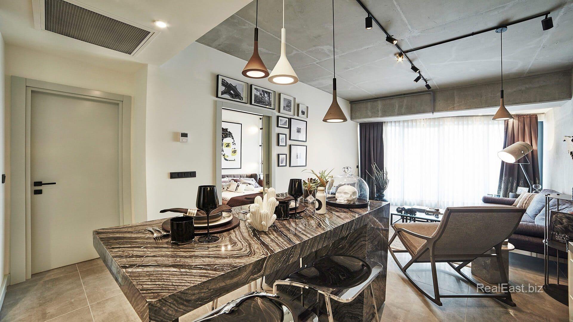 Spacious 2+1 Apartment in the Heart of Istanbul