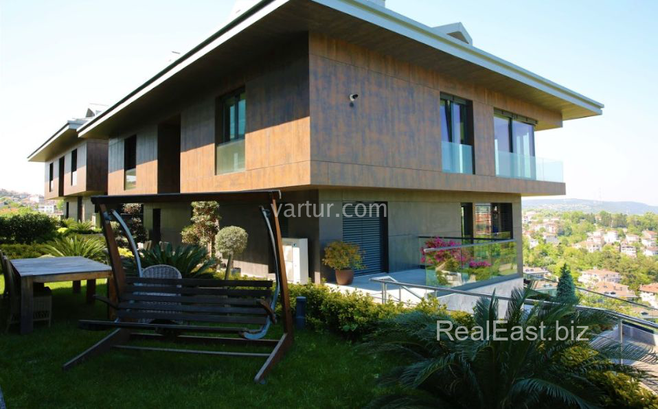 Luxurious Apartment in Prestigious Sarıyer