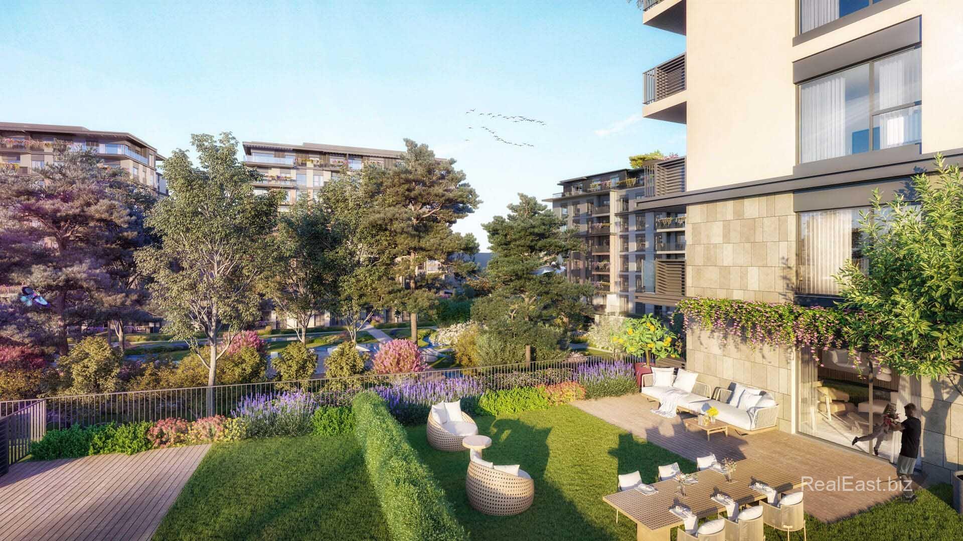 Spacious Family Apartment in Vibrant Sarıyer