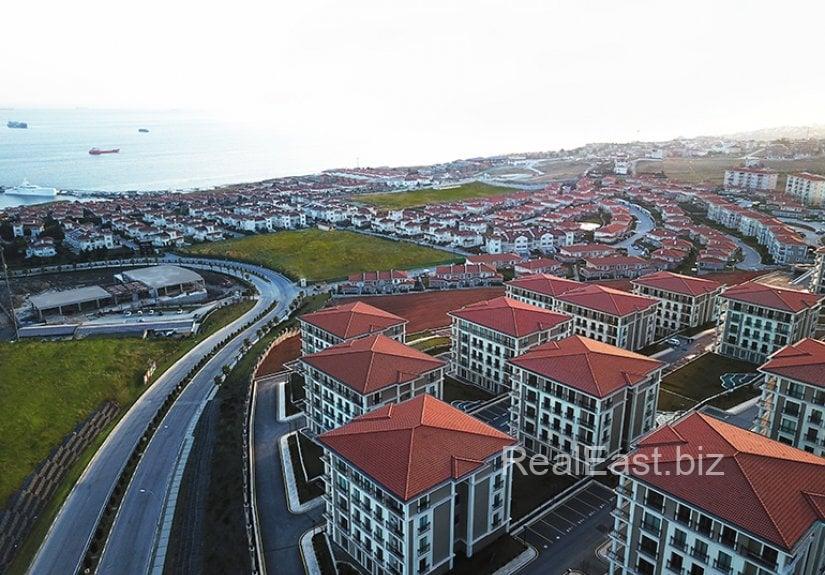 Luxurious Sea-View Apartment in Istanbul