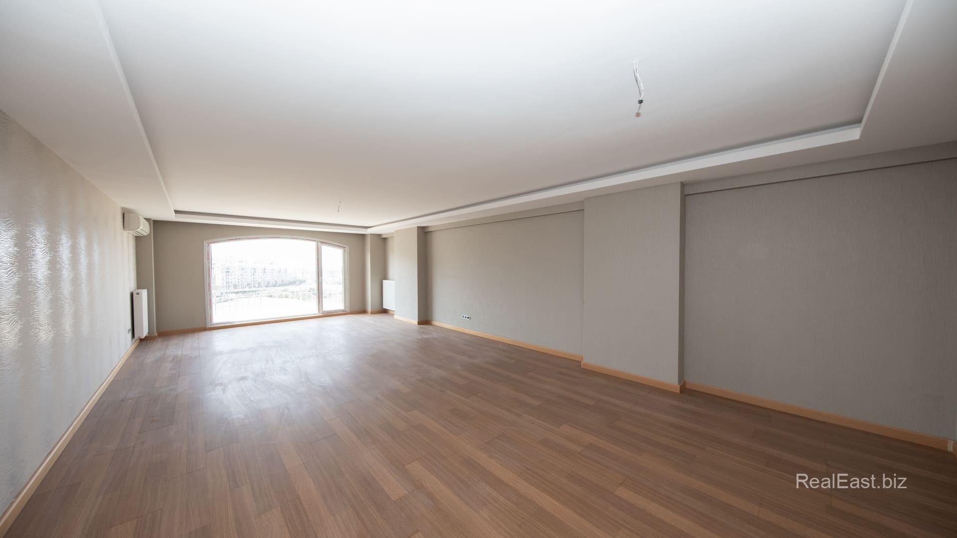 Modern Apartment in Vibrant Beylikdüzü, Istanbul