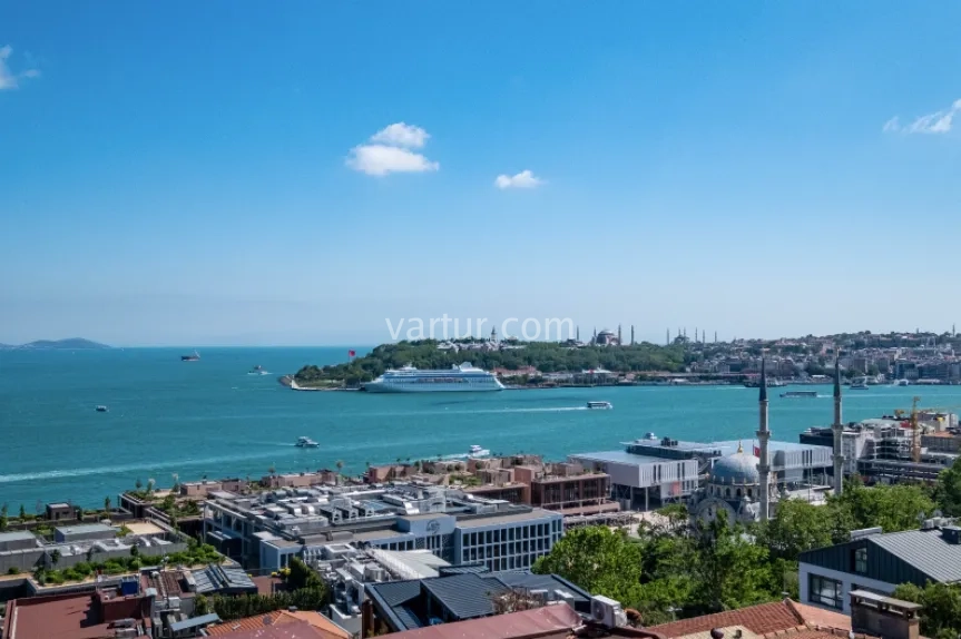 Luxury Duplex Apartment in Cihangir, Istanbul