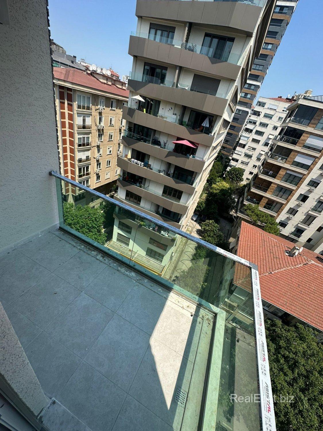 Charming 2+1 Apartment in Vibrant Kadikoy, Istanbul