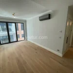 Beyoğlu, İstanbul’da Şirin Bir Şehir Dairesi (İlan No: 8127)