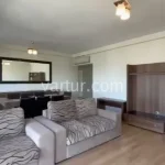 Küçükçekmece’de Muazzam Manzaralı Şık Daire (İlan No: 8128)