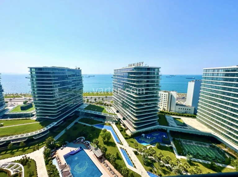 Stunning Apartment in Vibrant Zeytinburnu