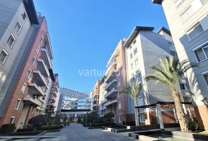 Elegant Apartment in Vibrant Etiler, Besiktas