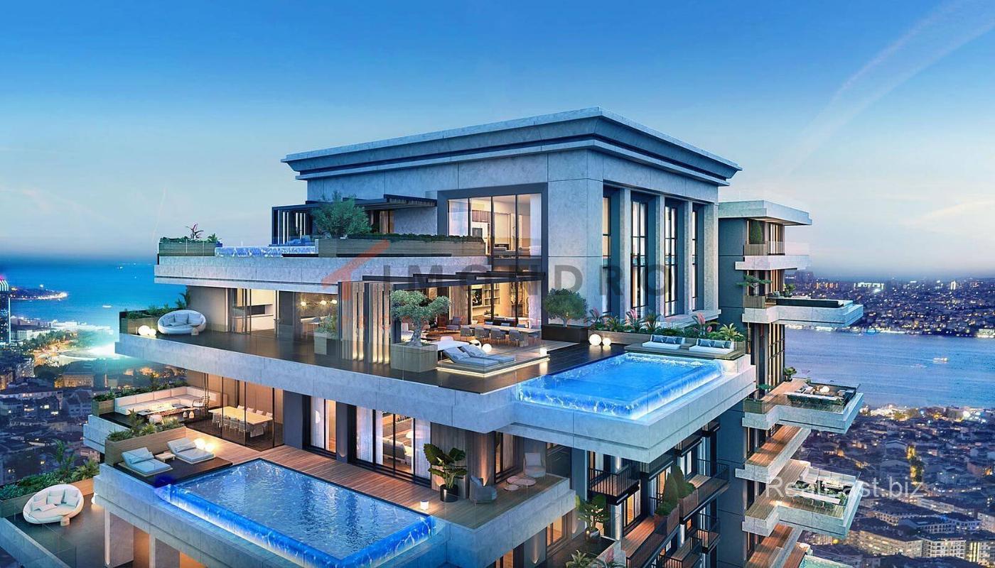 Spacious Apartment with Sea View in Central Istanbul