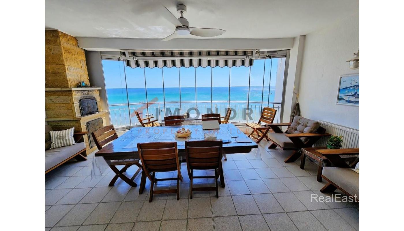 Charming Apartment with Sea View in Buyukcekmece, Istanbul