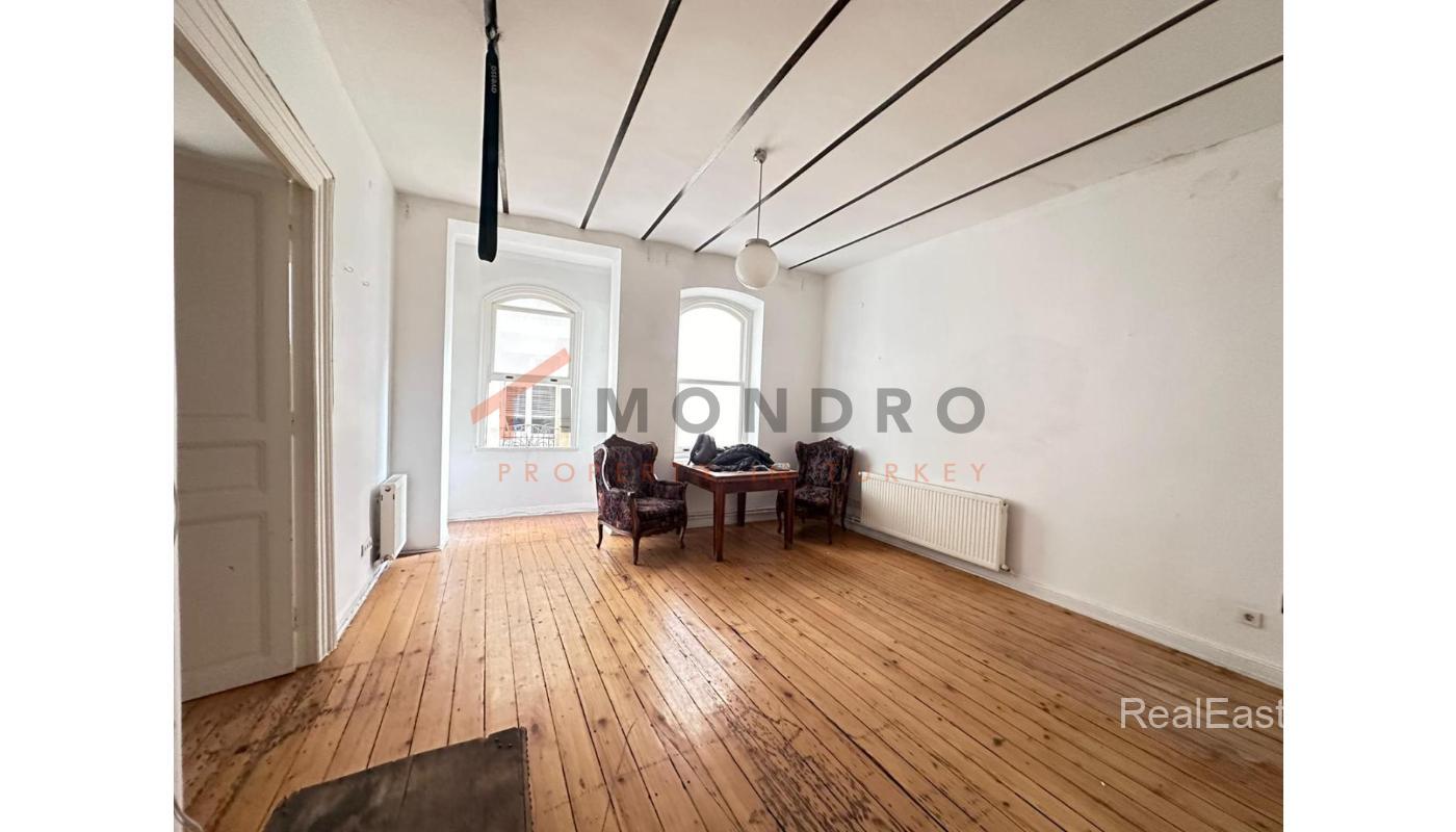 Charming Apartment in the Heart of Beyoglu, Istanbul